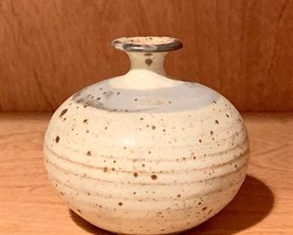 Small pottery vase - maybe 3-4" tall, signed: $14
