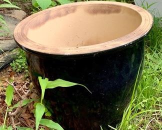 Ceramic Pot: $8
