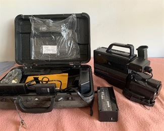 lot 9- old school vhs camcorder from the 90s  $15