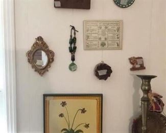 Pictures and wall decor