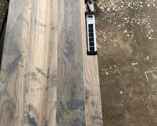 Shelf & electricity component