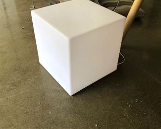 Cube Floor Light
