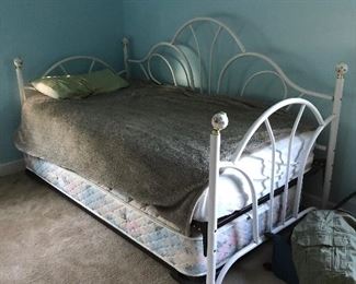 Day Bed Twin Bed