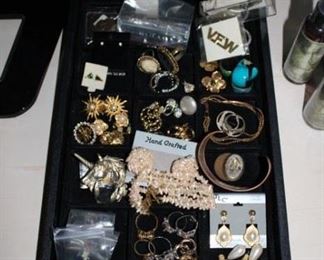 Costume jewelry 