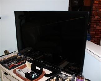 LG Flatscreen tv (2012)