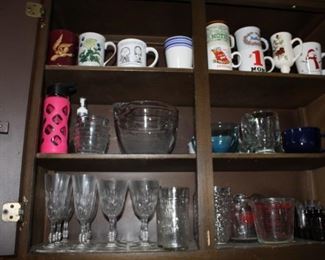 Glassware/mugs