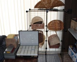 Sude table, wire rack storage, baskets