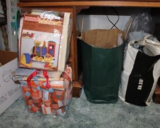 4 Vintage Latch hook kits