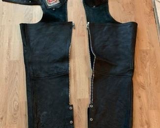 $40 - Route 66 Highway Leathers - Motorcycle c/ Biker Chaps (XL)