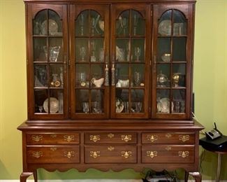 $150 - Pretty China Cabinet by Harden, Brass Hardware, 2 Pieces (68.5" L x 20.25" W x 82.75" H)