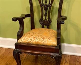 $150 - Antique Salesman Sample Chair / Child's / Doll Chair