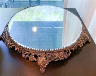 $50 - Mirrored Silver Plate Plateau Round Vanity Pedestal Tray, some scratches on mirror (Mirror is 14" dia, 2.25" H)