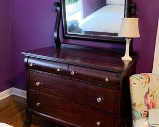 $150 - Chest of Drawers / Dresser with Mirror (44.5" L x 23.25" W x 36" H, 69.5" H to top of mirror)