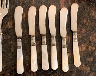 $22 - Set of 6 Mother of Pearl Butter Spreaders