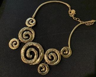 Costume Jewelry - Statement Piece - Necklaces