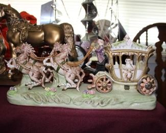 Capodimonte Horse and carriage