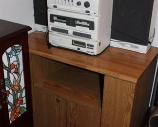 Media cabinet, stereo