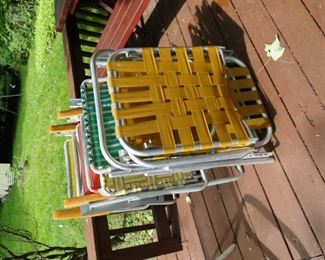 Folding chairs $5 each PENDING PICK UP