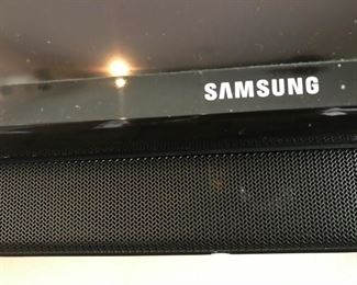 Samsung TV with Sound Bar Speakers