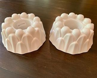 $30 Set of 2 white ceramic moulds; Approx 6" diameter each.