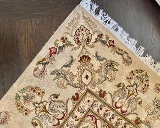 Detail: Hand knotted Kashan rug