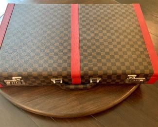 $225 Replica Louis Vuitton case with 3 unopened serving trays