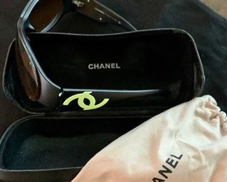 Chanel sunglasses photo 4