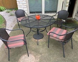 $275- TABLE WITH 6 CHAIRS