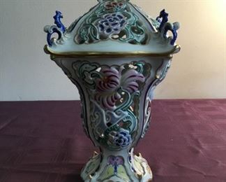 LOW STARTING BIDS!&nbsp; THIS IS AN EXCITING AUCTION!&nbsp; JOIN IN! REGISTER AND BID AT

www.estate48.com

Lot #	Lot Name
4	Vintage Pair of 28 x 19" Framed Chinese Emperor & Empress Formal Portrait Art
5	18.5" D 22" H Antique Wooden Table with Roman Chariot Themed Top
8	Antique 7 x 10" 3D Framed Art Piece Shakespeare's Home
9	16 x 28" Antique Wood Frame Mirror with Hand Painted Venetian River Scene
10	Antique Oil on Canvas Framed 25.5 x 53" Signed by Artist M. Koran
12	MCM 26" Tall Freeform Metal Statue on Granite Base Hand Signed by The Artist Sam Radoff
13	Antique Pooshup Tabletop Pinball Game 1933 11 x 18"
16	39.5 x 71" Slab of Black Marble with Rounded Finish
320	11" Antique Floral Themed Open Air Porcelain Container
321	12" Memphis Style Handcrafted Vase
322	12.5" Hand Signed Raku Vase by The Merry Potter
323	Vintage 13" Ceramic Vase with 2 Lion Medallions on Metallic 4 Legged Base
324	2.5" Vintage Japanese Hand Painted Porcelain Vase/Urn Featuring Pagoda Village Scene
325	3 Piece Lot of V