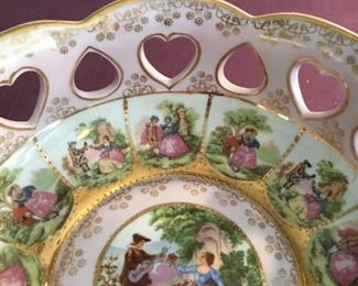 LOW STARTING BIDS!&nbsp; THIS IS AN EXCITING AUCTION!&nbsp; JOIN IN! REGISTER AND BID AT

www.estate48.com

Lot #	Lot Name
4	Vintage Pair of 28 x 19" Framed Chinese Emperor & Empress Formal Portrait Art
5	18.5" D 22" H Antique Wooden Table with Roman Chariot Themed Top
8	Antique 7 x 10" 3D Framed Art Piece Shakespeare's Home
9	16 x 28" Antique Wood Frame Mirror with Hand Painted Venetian River Scene
10	Antique Oil on Canvas Framed 25.5 x 53" Signed by Artist M. Koran
12	MCM 26" Tall Freeform Metal Statue on Granite Base Hand Signed by The Artist Sam Radoff
13	Antique Pooshup Tabletop Pinball Game 1933 11 x 18"
16	39.5 x 71" Slab of Black Marble with Rounded Finish
320	11" Antique Floral Themed Open Air Porcelain Container
321	12" Memphis Style Handcrafted Vase
322	12.5" Hand Signed Raku Vase by The Merry Potter
323	Vintage 13" Ceramic Vase with 2 Lion Medallions on Metallic 4 Legged Base
324	2.5" Vintage Japanese Hand Painted Porcelain Vase/Urn Featuring Pagoda Village Scene
325	3 Piece Lot of V