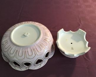 LOW STARTING BIDS!&nbsp; THIS IS AN EXCITING AUCTION!&nbsp; JOIN IN! REGISTER AND BID AT

www.estate48.com

Lot #	Lot Name
4	Vintage Pair of 28 x 19" Framed Chinese Emperor & Empress Formal Portrait Art
5	18.5" D 22" H Antique Wooden Table with Roman Chariot Themed Top
8	Antique 7 x 10" 3D Framed Art Piece Shakespeare's Home
9	16 x 28" Antique Wood Frame Mirror with Hand Painted Venetian River Scene
10	Antique Oil on Canvas Framed 25.5 x 53" Signed by Artist M. Koran
12	MCM 26" Tall Freeform Metal Statue on Granite Base Hand Signed by The Artist Sam Radoff
13	Antique Pooshup Tabletop Pinball Game 1933 11 x 18"
16	39.5 x 71" Slab of Black Marble with Rounded Finish
320	11" Antique Floral Themed Open Air Porcelain Container
321	12" Memphis Style Handcrafted Vase
322	12.5" Hand Signed Raku Vase by The Merry Potter
323	Vintage 13" Ceramic Vase with 2 Lion Medallions on Metallic 4 Legged Base
324	2.5" Vintage Japanese Hand Painted Porcelain Vase/Urn Featuring Pagoda Village Scene
325	3 Piece Lot of V