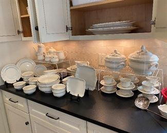 Villeroy & Boch Manoir Pattern