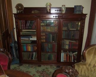Bibliotheque bookcase