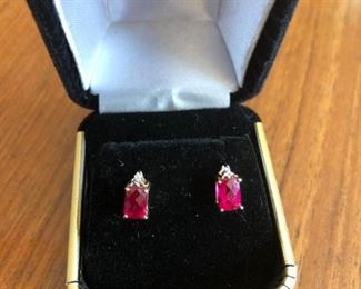 14KT Yellow Gold Square Cut Sapphire and Diamond Earring