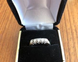 14KT Yellow Gold 1/2 Carat 5 Diamond Ring