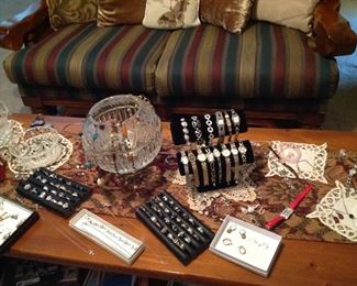 Rings (many sterling), brackets, necklaces and watches