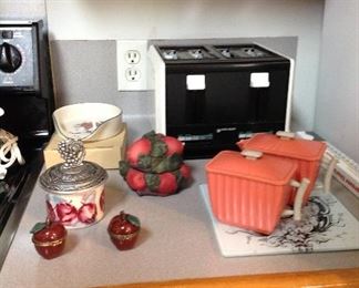 Toaster (four slice), apple decor, vintage creamer and sugar set
