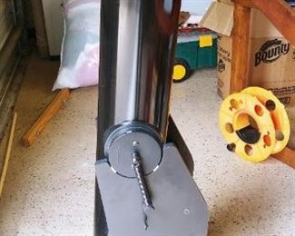 Orion SkyQuest XT6 Telescope