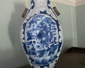 Modern blue and white pottery, large vase