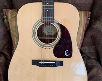 Gibson 150 Epiphone Acoustic Guitar