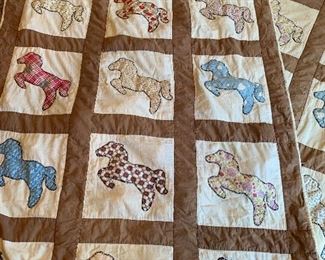 twin horse quilt
