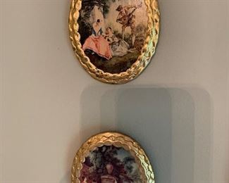 Small Florentine plaques 