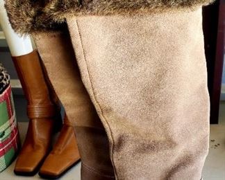 Womens tall.suede fur topped boots  size 61/2  $10
Please read terms and conditions of sale
boot 1
