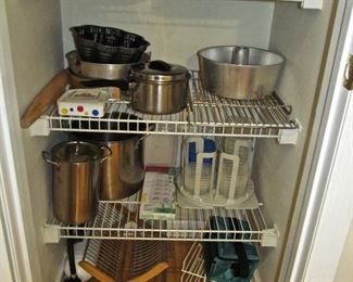 STORAGE SET, COOK WEAR BAKE WEAR AND MORE