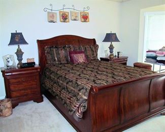 MAHOGANY SLEIGH BED, NIGHT STANDS. LAMPS, BEDDING AND ARTWORK 