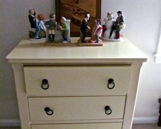 SMALL CHEST OF DRAWERS , NORMAN ROCKWELL FIGURES INLAID MARITIME THEME PICTURE
