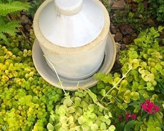 Crock Chicken waterer 