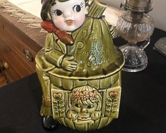 The pumpkin eater pixie Cookie jar
