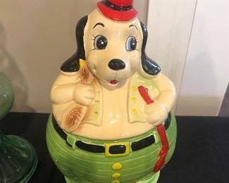 Hunting Dog cookie jar w gun 