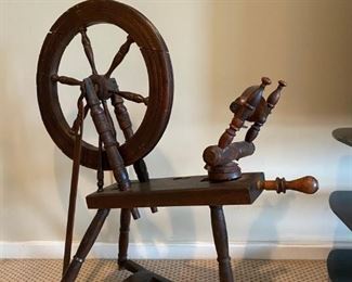 Antique spinning Wheel